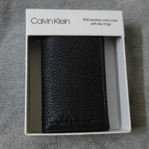 Calvin Klein Card case with Key ring- ideal Diwali gift - Picture 1 of 5